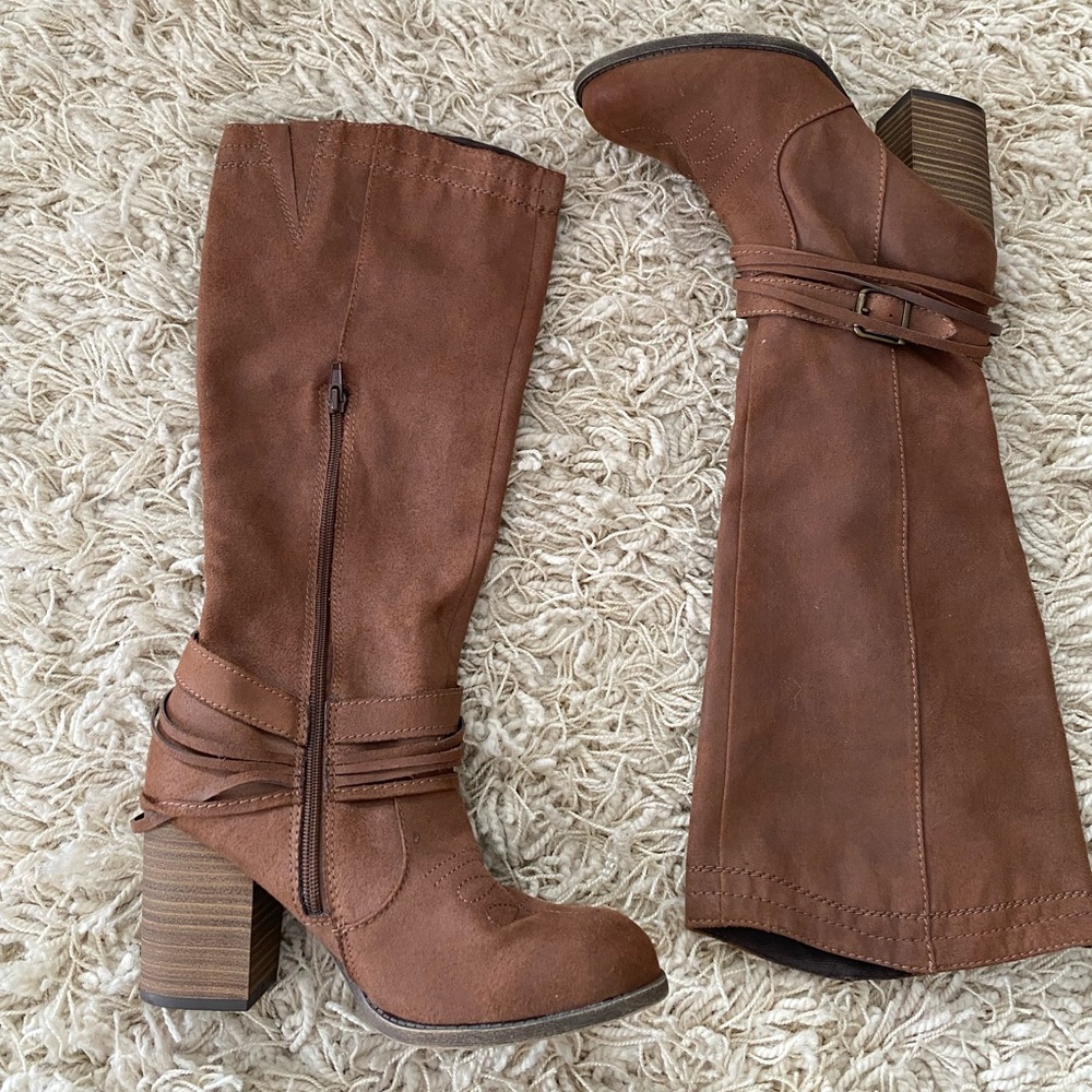 SO authentic American heritage women's brown boots